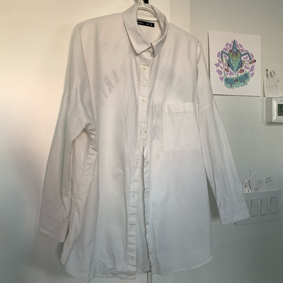 Oversized white dress shirt with stitching - Picture 2 of 3